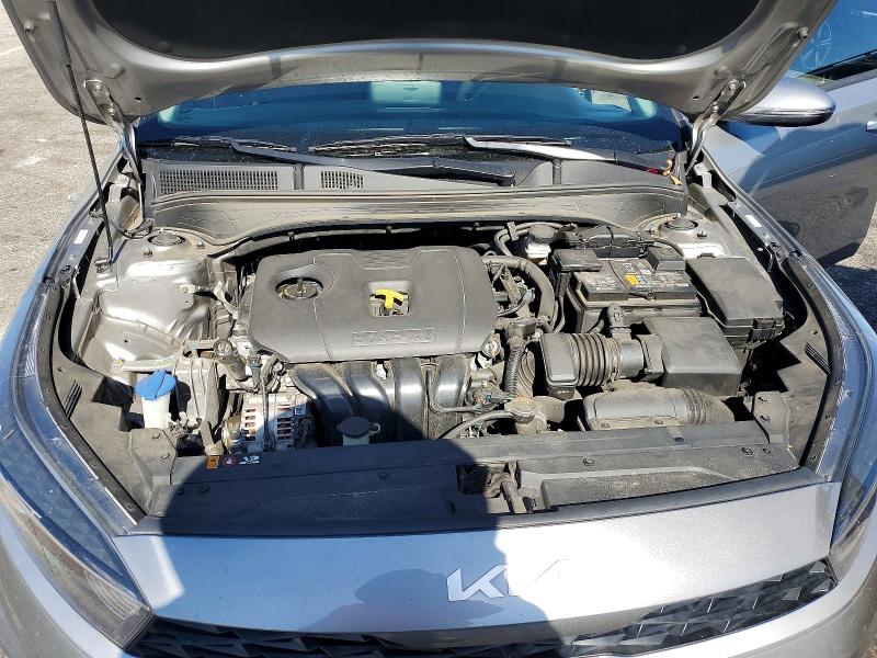 53028146 :رقم المزاد ، 3KPF24AD9PE587135 vin ، 2023 Kia Forte مزاد بيع