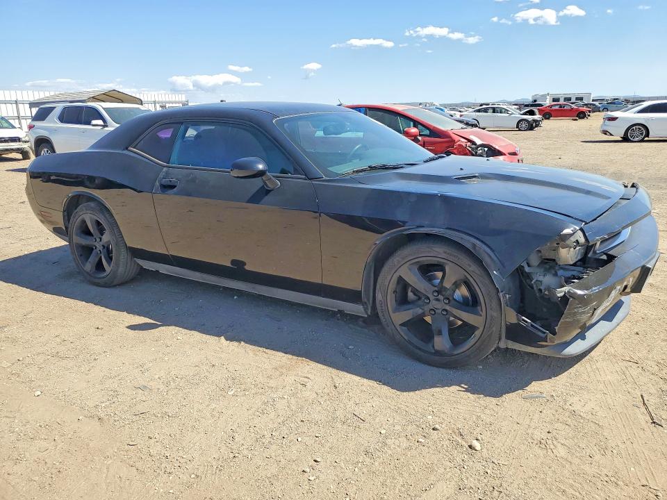 51817296 :رقم المزاد ، 2C3CDYAG6EH111560 vin ، 2014 Dodge Challenger مزاد بيع