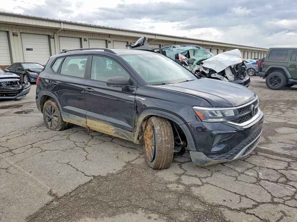 Продажа на аукционе авто 2022 Volkswagen Taos, vin: 3VVMX7B27NM021566, номер лота: 52996336