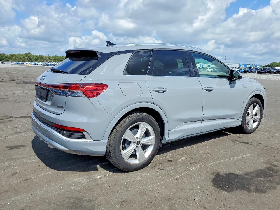 Продаж на аукціоні авто 2024 Audi Q4 E-tron, vin: WA1KUBFZ3RP053790, номер лоту: 54107276