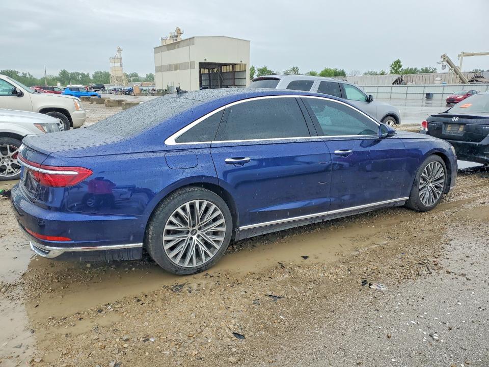 2021 Audi A8 მანქანა იყიდება აუქციონზე, vin: WAU8DAF87MN023923, აუქციონის ნომერი: 52089876
