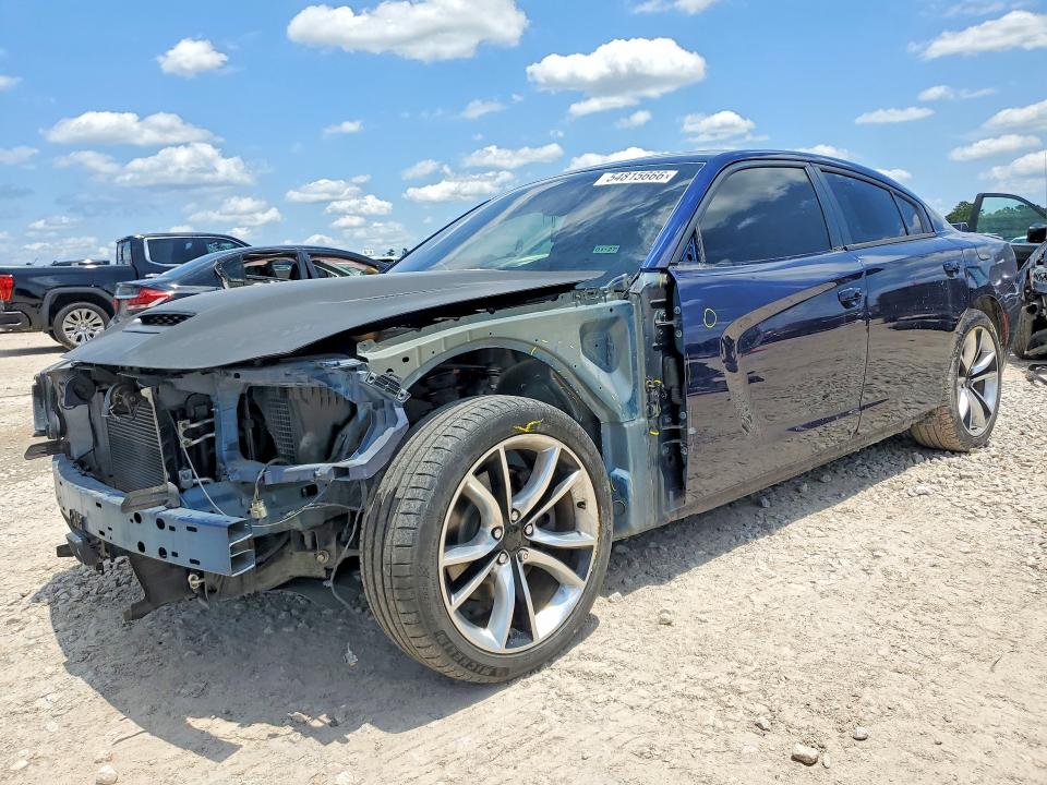 54815666 :رقم المزاد ، 2C3CDXCT2FH848101 vin ، 2015 Dodge Charger مزاد بيع