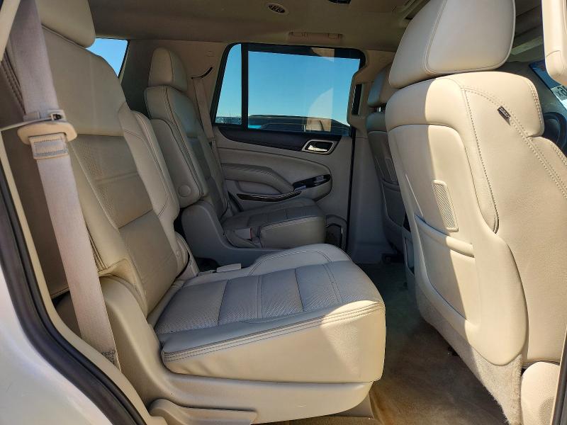 52950436 :رقم المزاد ، 1GKS2CKJ8FR176894 vin ، 2015 Gmc Yukon مزاد بيع