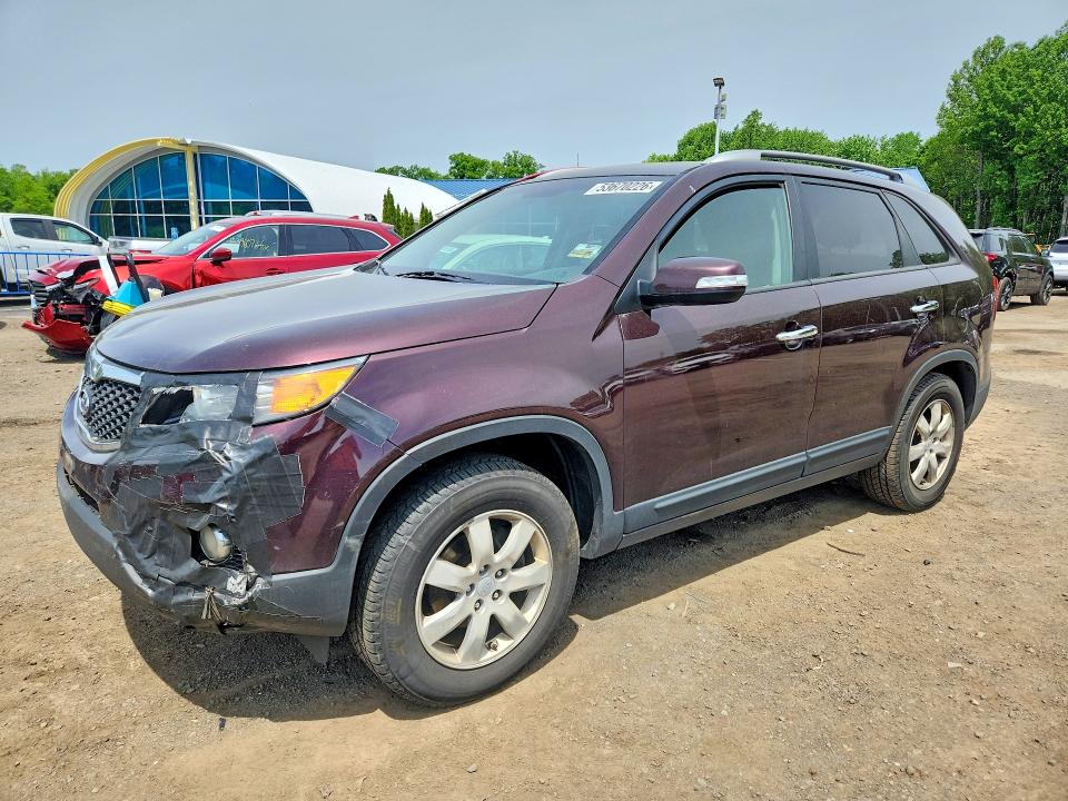 2011 Kia Sorento მანქანა იყიდება აუქციონზე, vin: 5XYKT3A12BG097689, აუქციონის ნომერი: 53670226