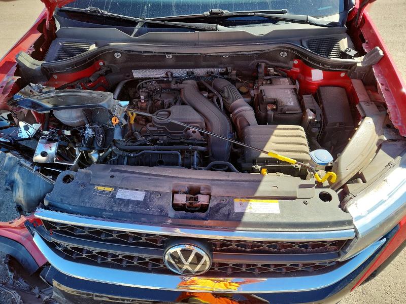 52552216 :رقم المزاد ، 3VVLX7B21NM097943 vin ، 2022 Volkswagen Taos مزاد بيع