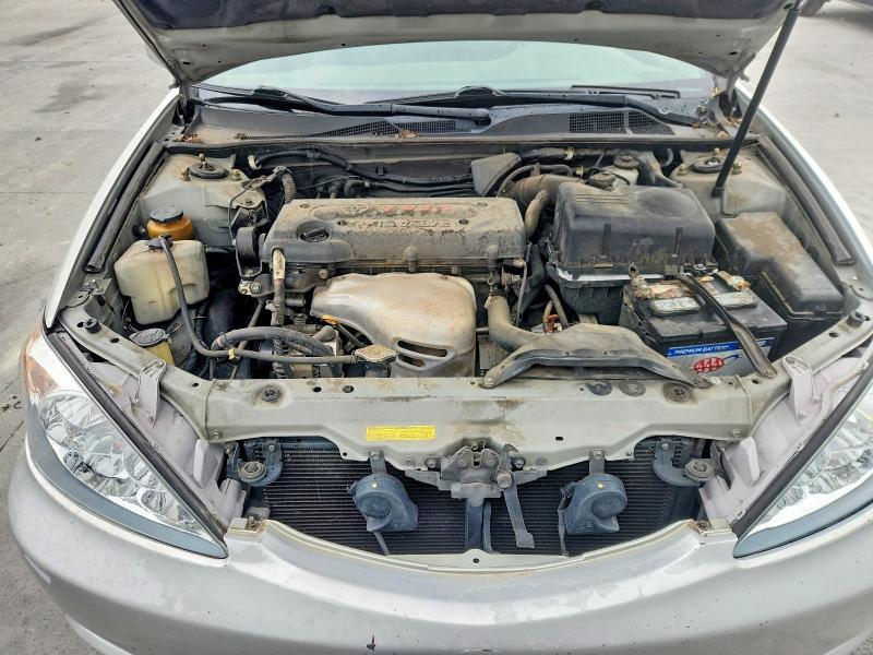 54335846 :رقم المزاد ، 4T1BE32K43U715088 vin ، 2003 Toyota Camry مزاد بيع