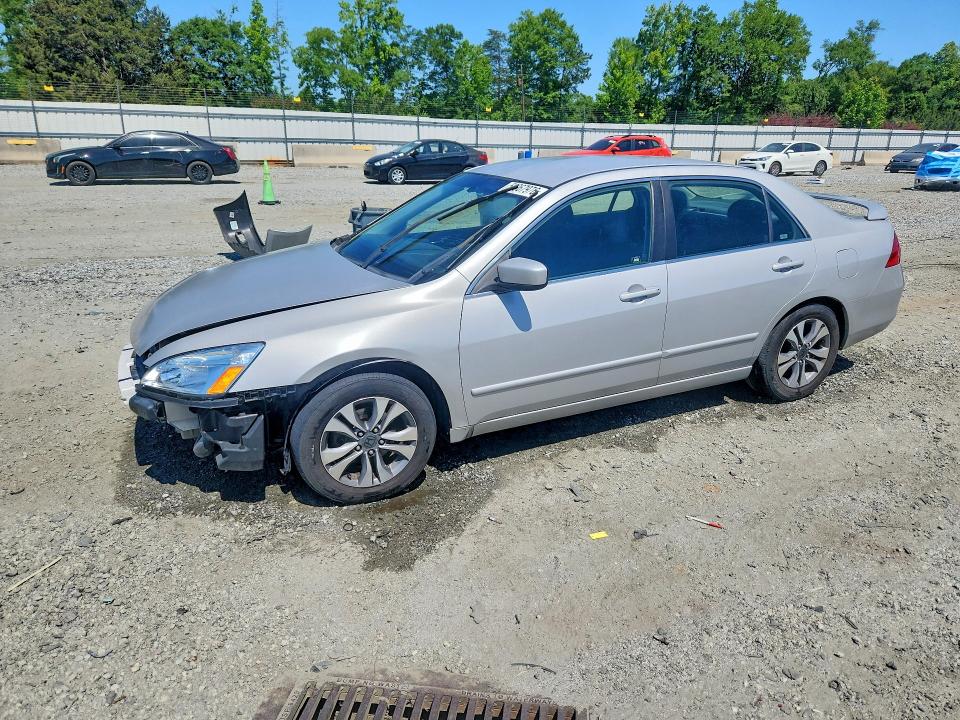 2007 Honda Accord მანქანა იყიდება აუქციონზე, vin: JHMCM56397C015975, აუქციონის ნომერი: 53967976
