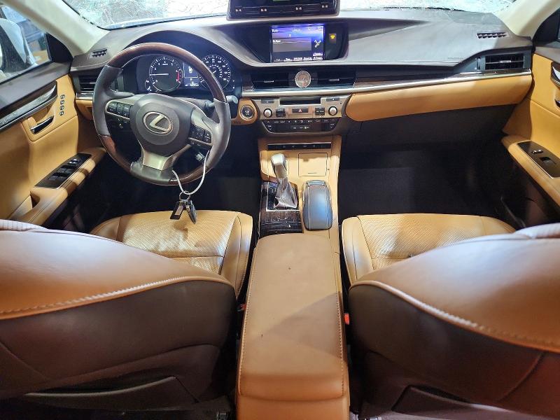 2018 Lexus Es მანქანა იყიდება აუქციონზე, vin: 58ABK1GG6JU115213, აუქციონის ნომერი: 52425636