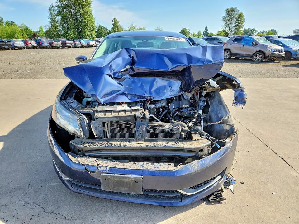 2013 Volkswagen Passat მანქანა იყიდება აუქციონზე, vin: 1VWBP7A31DC103984, აუქციონის ნომერი: 54559076