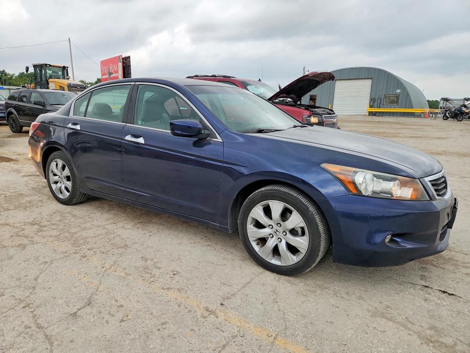 Продаж на аукціоні авто 2008 Honda Accord, vin: 1HGCP368X8A041976, номер лоту: 53375146