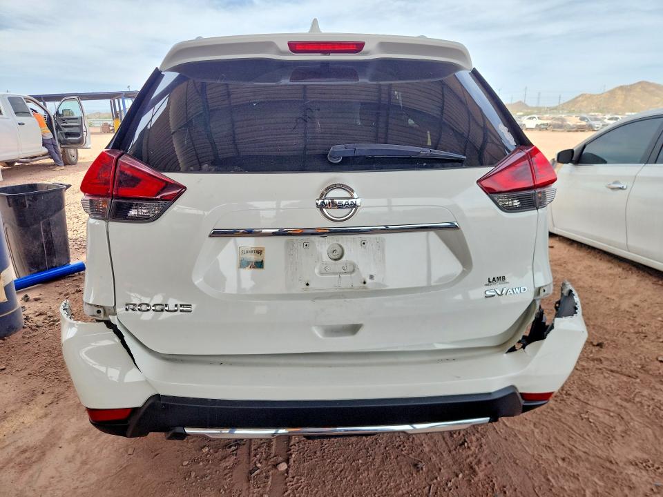 2018 Nissan Rogue მანქანა იყიდება აუქციონზე, vin: 5N1AT2MV6JC780143, აუქციონის ნომერი: 54232596
