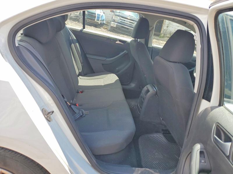53723176 :رقم المزاد ، 3VW2K7AJXEM445172 vin ، 2014 Volkswagen Jetta مزاد بيع