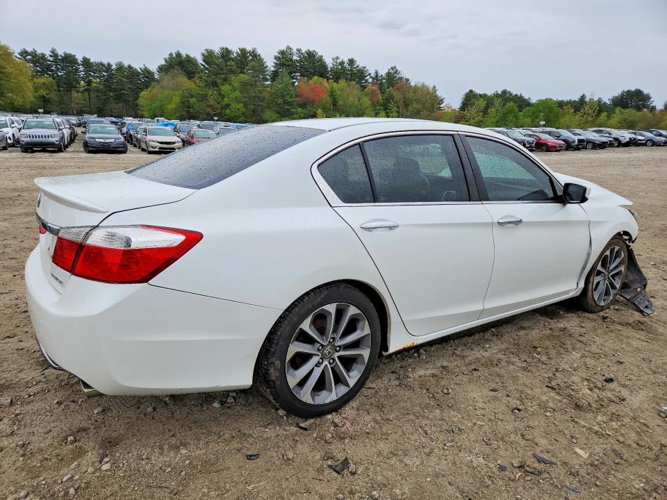 53024126 :رقم المزاد ، 1HGCR2F56DA243640 vin ، 2013 Honda Accord مزاد بيع