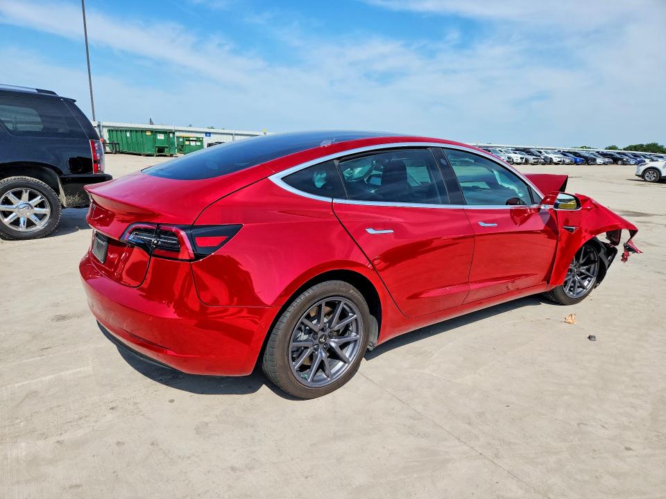 55573506 :رقم المزاد ، 5YJ3E1EA4LF611662 vin ، 2020 Tesla Model 3 مزاد بيع