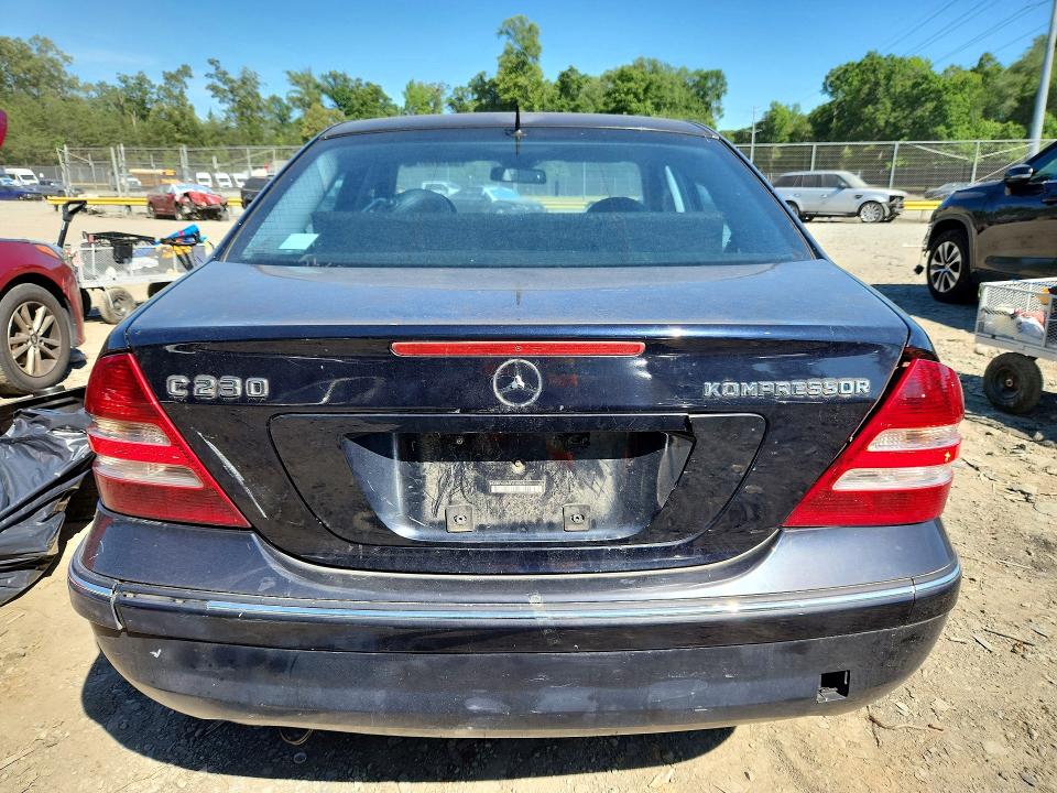 2005 Mercedes-benz C მანქანა იყიდება აუქციონზე, vin: WDBRF40J65F615595, აუქციონის ნომერი: 55157576