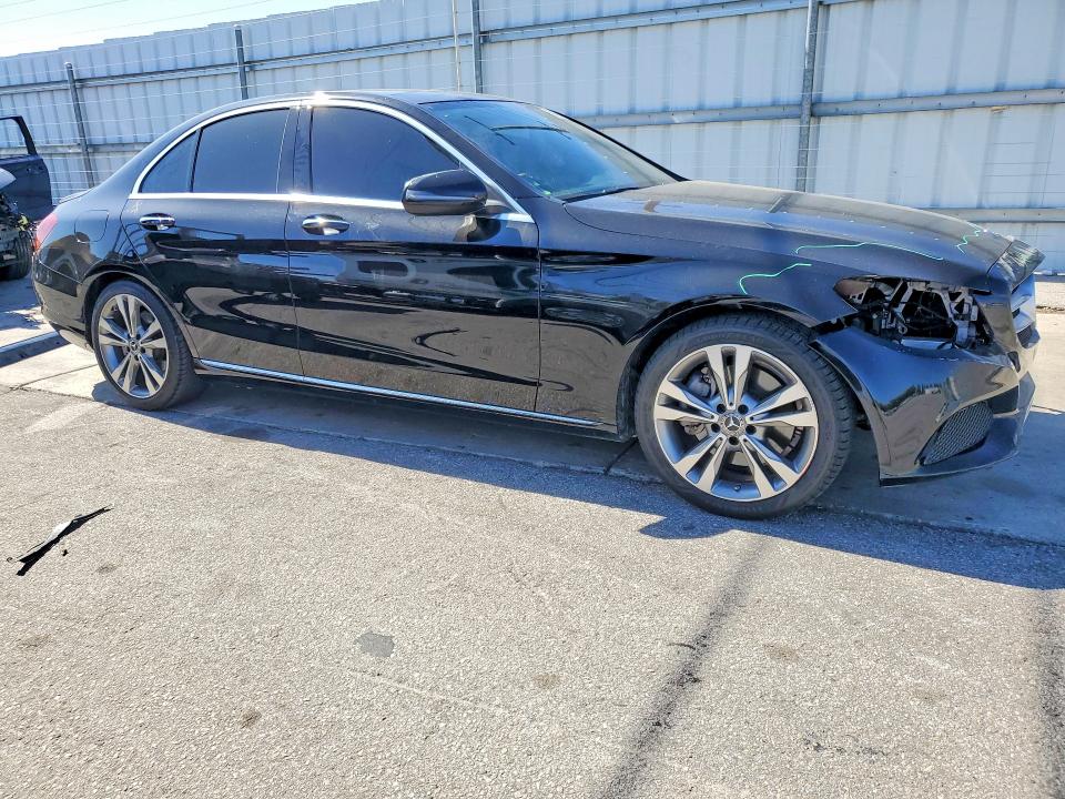 Aukcja sprzedaży 2017 Mercedes-benz C, vin: 55SWF4JB6HU223588, numer aukcji: 52435836
