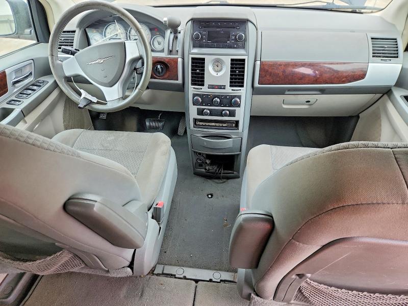 Aukcja sprzedaży 2010 Chrysler Town & Country, vin: 2A4RR5D12AR235093, numer aukcji: 52513986