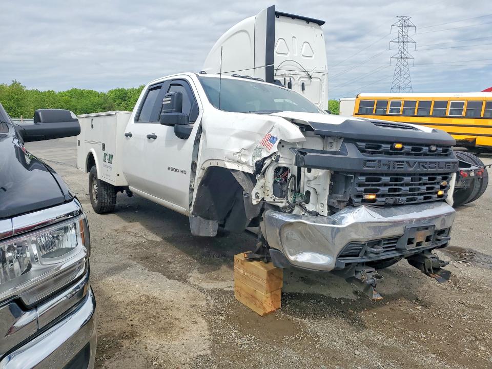 Продаж на аукціоні авто 2020 Chevrolet Silverado, vin: 1GB5YLE70LF286122, номер лоту: 52310046
