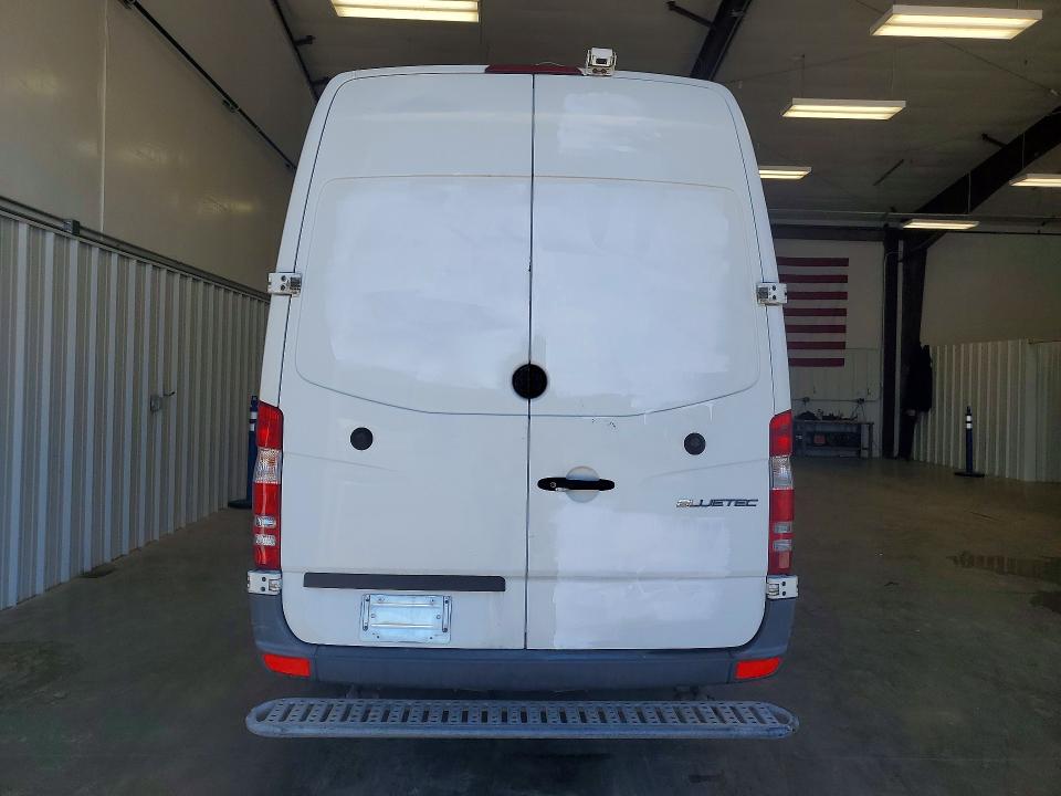2015 Mercedes-benz Sprinter მანქანა იყიდება აუქციონზე, vin: WD3PE8DB2FP133427, აუქციონის ნომერი: 54070436