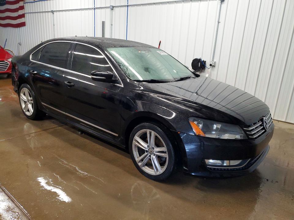 Продажа на аукционе авто 2014 Volkswagen Passat, vin: 1VWCN7A37EC057783, номер лота: 54018606