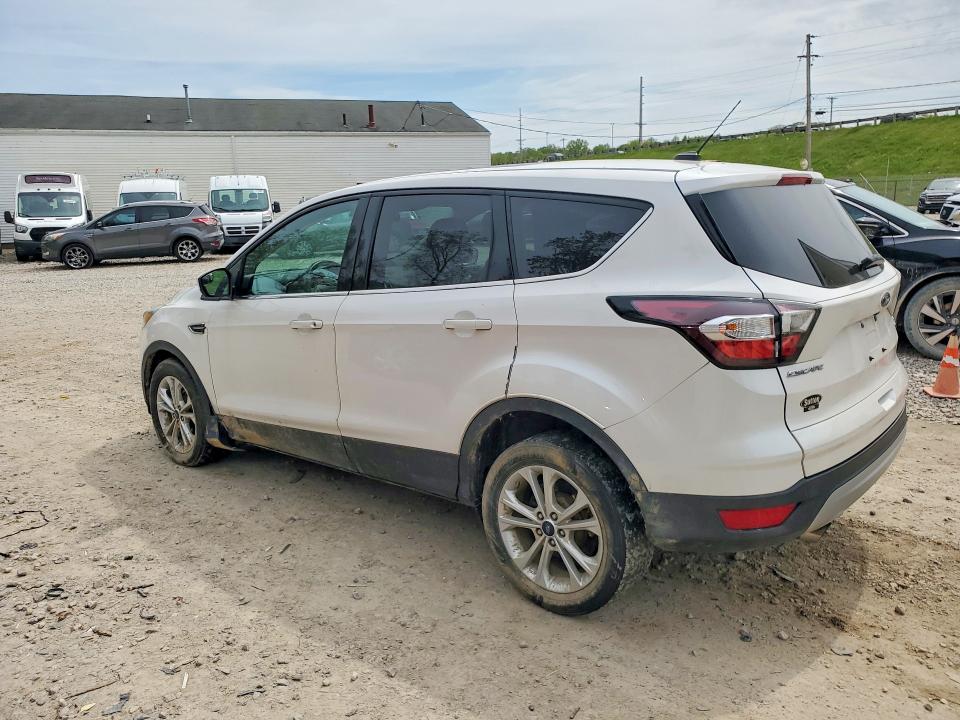 Продажа на аукционе авто 2017 Ford Escape, vin: 1FMCU0GD9HUB26948, номер лота: 54042866