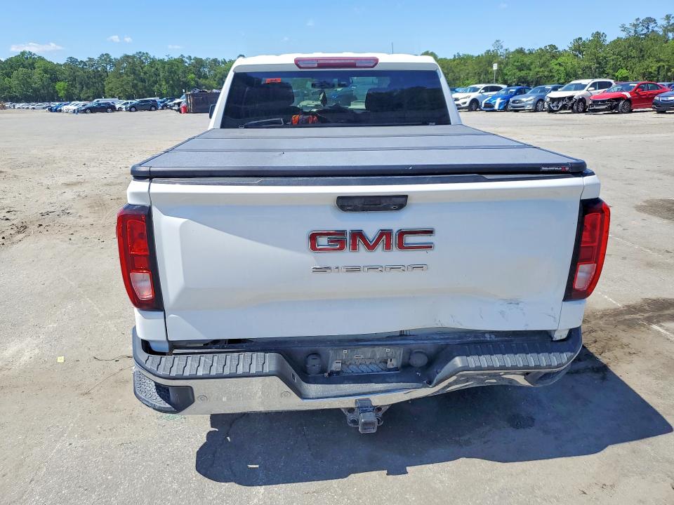53936646 :رقم المزاد ، 3GTUUAEDXNG557458 vin ، 2022 Gmc Sierra مزاد بيع