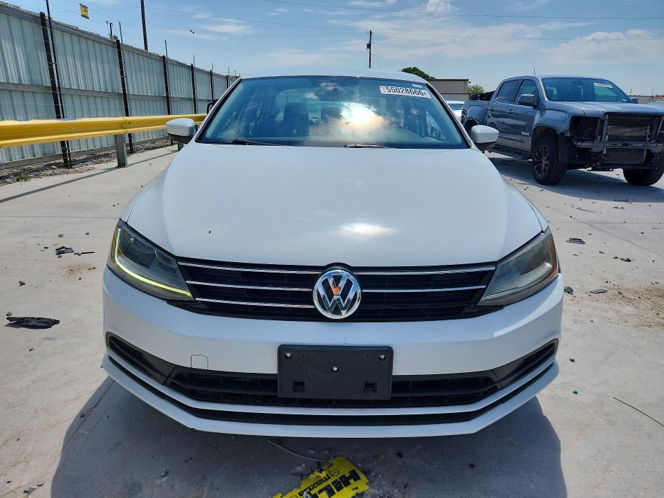 2017 Volkswagen Jetta მანქანა იყიდება აუქციონზე, vin: 3VW2B7AJ6HM290561, აუქციონის ნომერი: 55028666