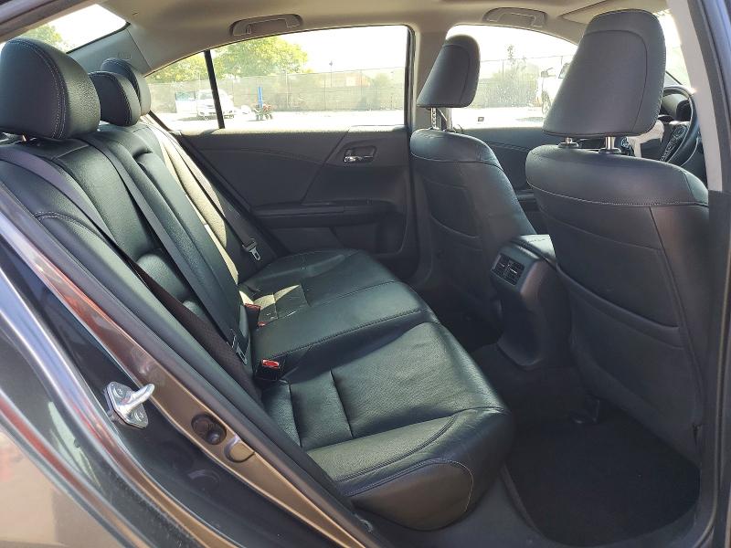 Продаж на аукціоні авто 2017 Honda Accord, vin: JHMCR6F76HC007554, номер лоту: 52892606