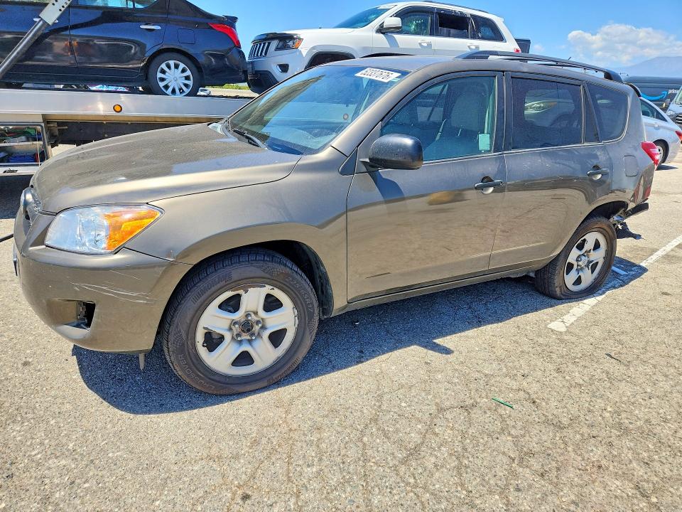 52337676 :رقم المزاد ، 2T3ZF4DV3BW106153 vin ، 2011 Toyota Rav4 مزاد بيع