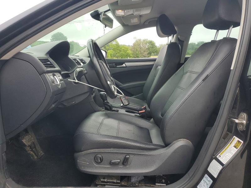 52718606 :رقم المزاد ، 1VWAT7A36FC100394 vin ، 2015 Volkswagen Passat مزاد بيع