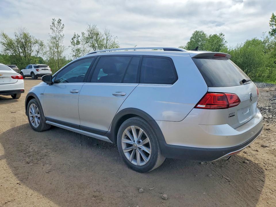 Продажа на аукционе авто 2017 Volkswagen Golf Alltrack, vin: 3VWH17AU4HM507001, номер лота: 50823556
