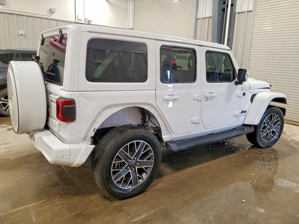 53441256 :رقم المزاد ، 1C4JJXP61NW137294 vin ، 2022 Jeep Wrangler Unlimited مزاد بيع