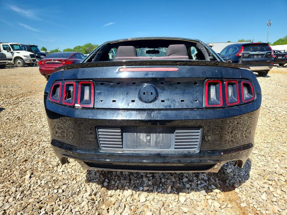 Продажа на аукционе авто 2014 Ford Mustang, vin: 1ZVBP8AM4E5271669, номер лота: 52179946