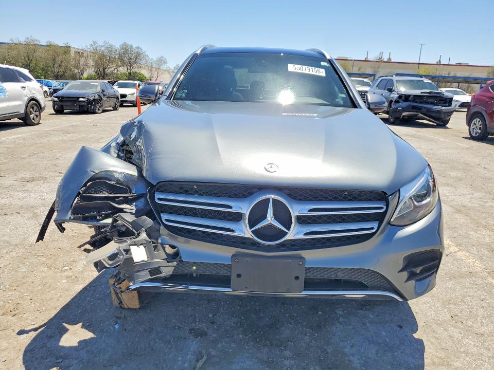 55079156 :رقم المزاد ، WDC0G4JB7HF135370 vin ، 2017 Mercedes-benz Glc مزاد بيع