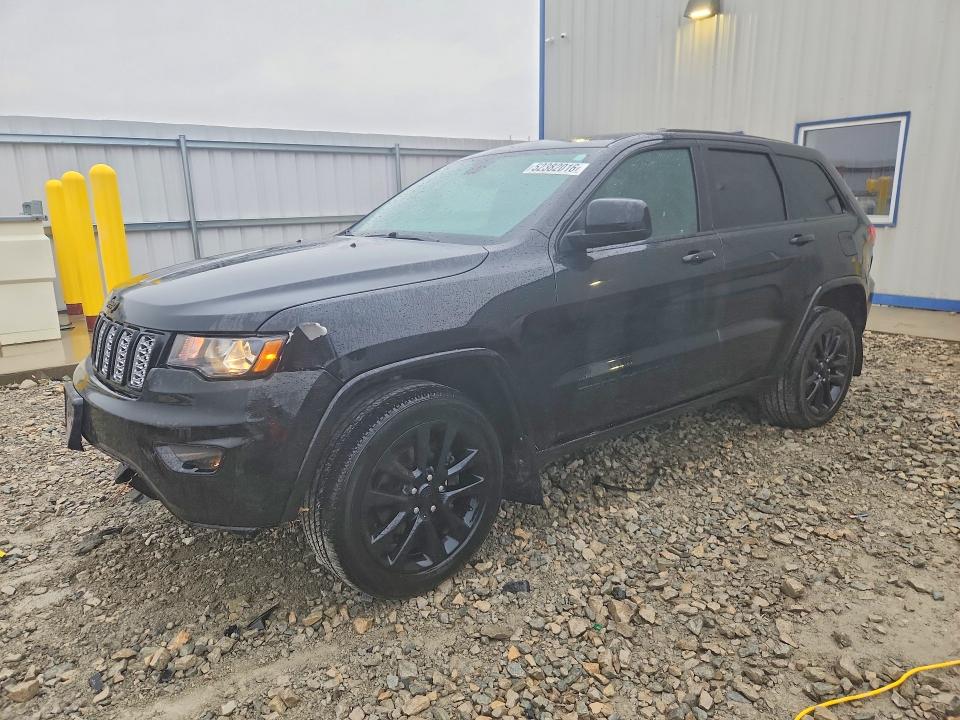 Auction sale of the 2018 Jeep Grand Cherokee, vin: 1C4RJFAG5JC284406, lot number: 52382016