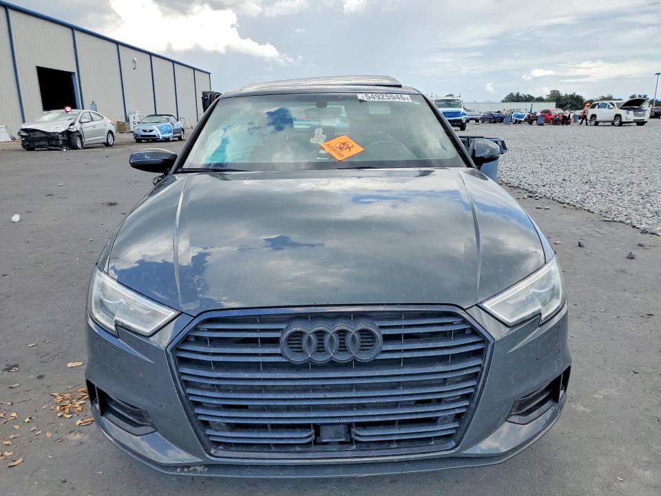 Продаж на аукціоні авто 2020 Audi A3, vin: WAUAUGFF9LA104009, номер лоту: 54925946