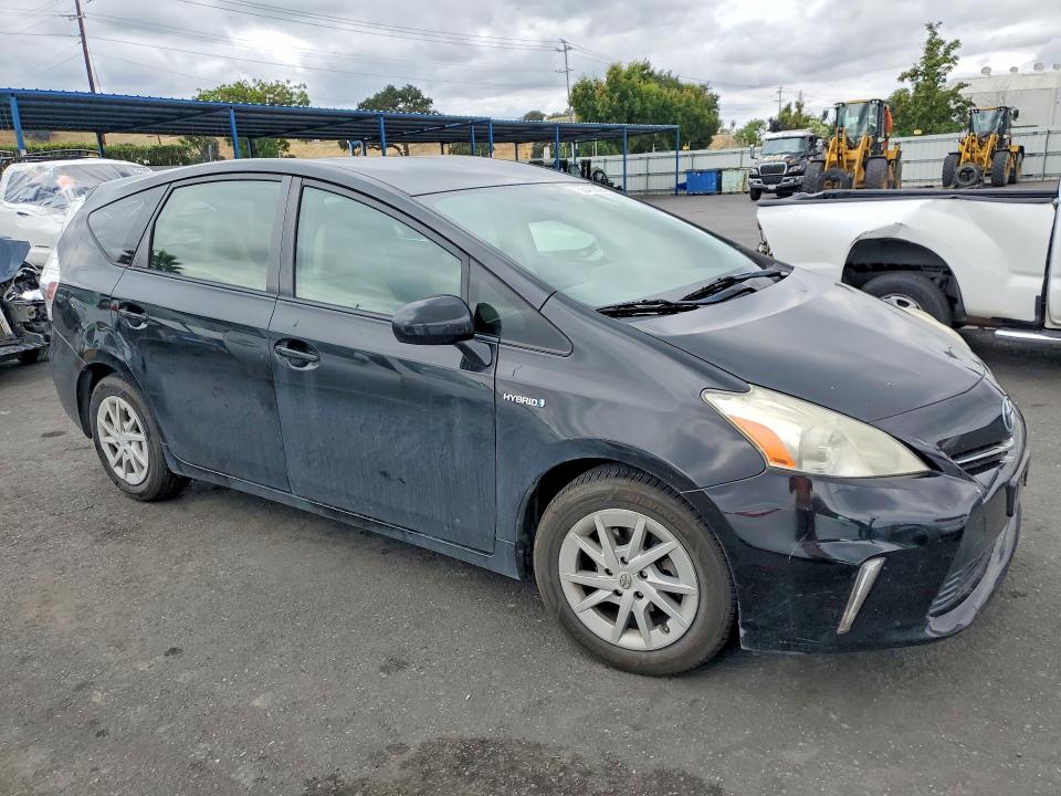 55439306 :رقم المزاد ، JTDZN3EU0C3022783 vin ، 2012 Toyota Prius V مزاد بيع