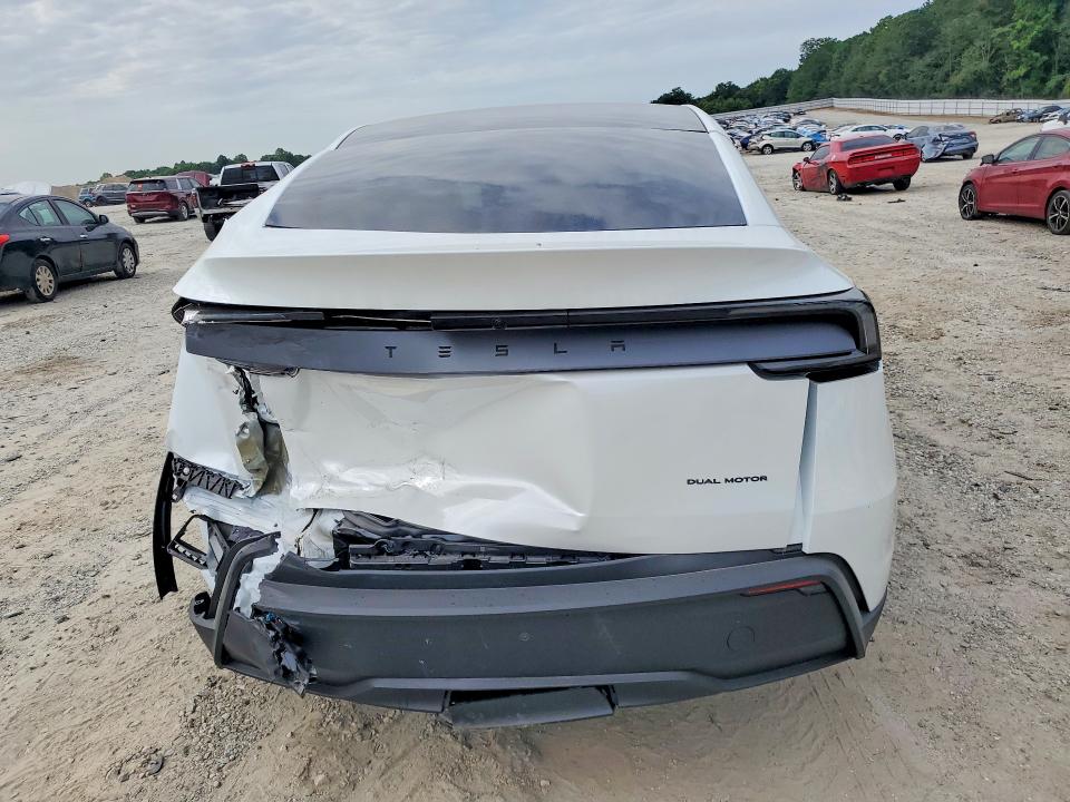 Auction sale of the 2026 Tesla Model Y, vin: 7SAYGDEE5TA671101, lot number: 52494056