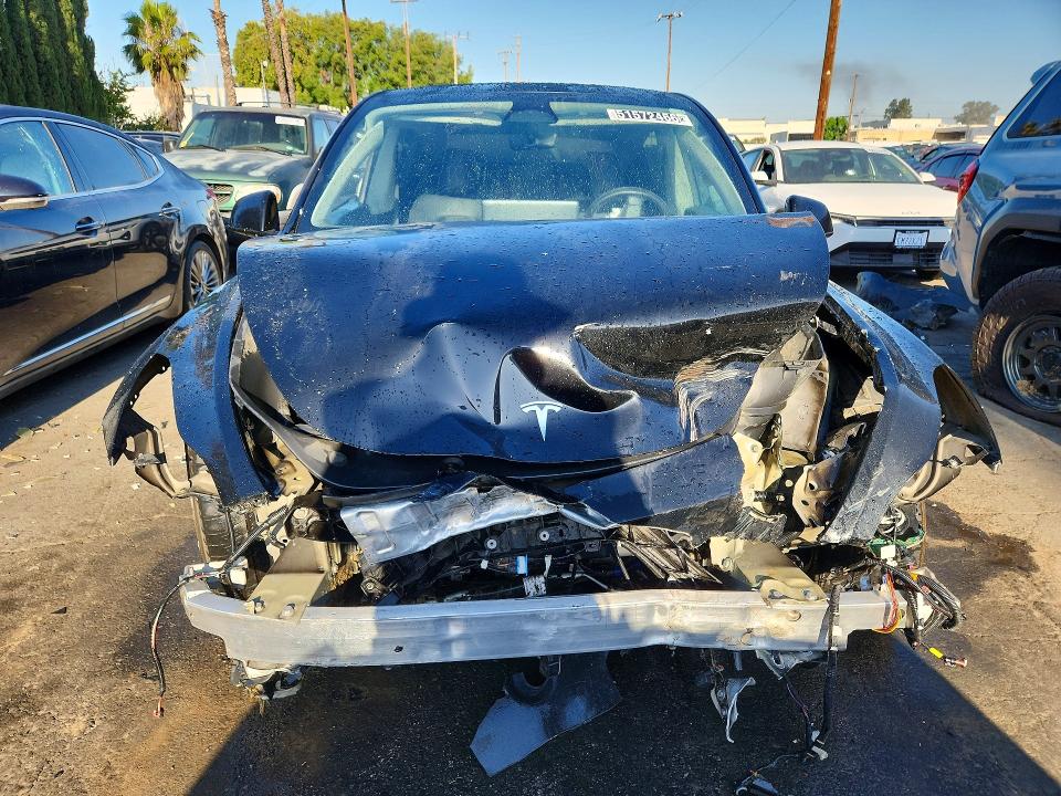 51572466 :رقم المزاد ، 7SAYGDEE4NF480307 vin ، 2022 Tesla Model Y مزاد بيع