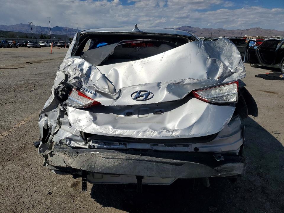 Продажа на аукционе авто 2012 Hyundai Elantra, vin: KMHDH4AE2CU367681, номер лота: 52584416