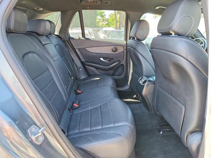 48427926 :رقم المزاد ، WDC0G4KB1JV092929 vin ، 2018 Mercedes-benz Glc مزاد بيع