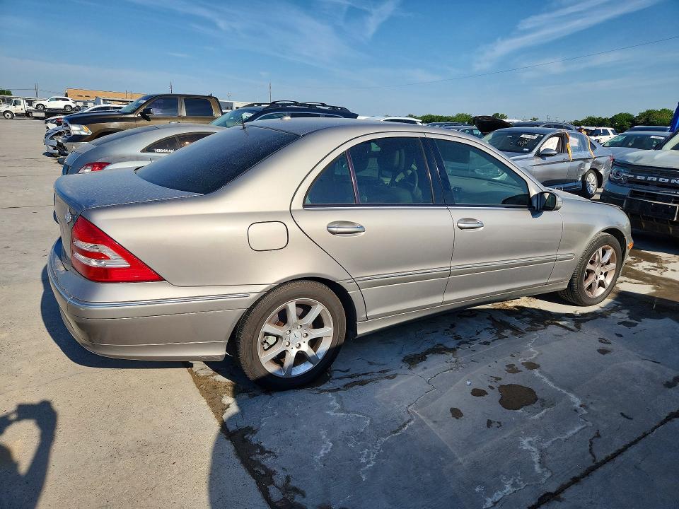53335376 :رقم المزاد ، WDBRF54H77F875214 vin ، 2007 Mercedes-benz C مزاد بيع