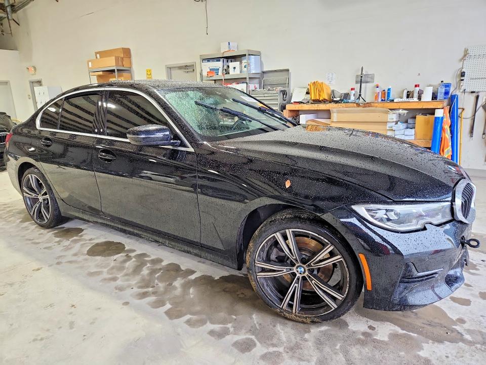 55088616 :رقم المزاد ، 3MW5R1J05M8C09663 vin ، 2021 Bmw 330i مزاد بيع
