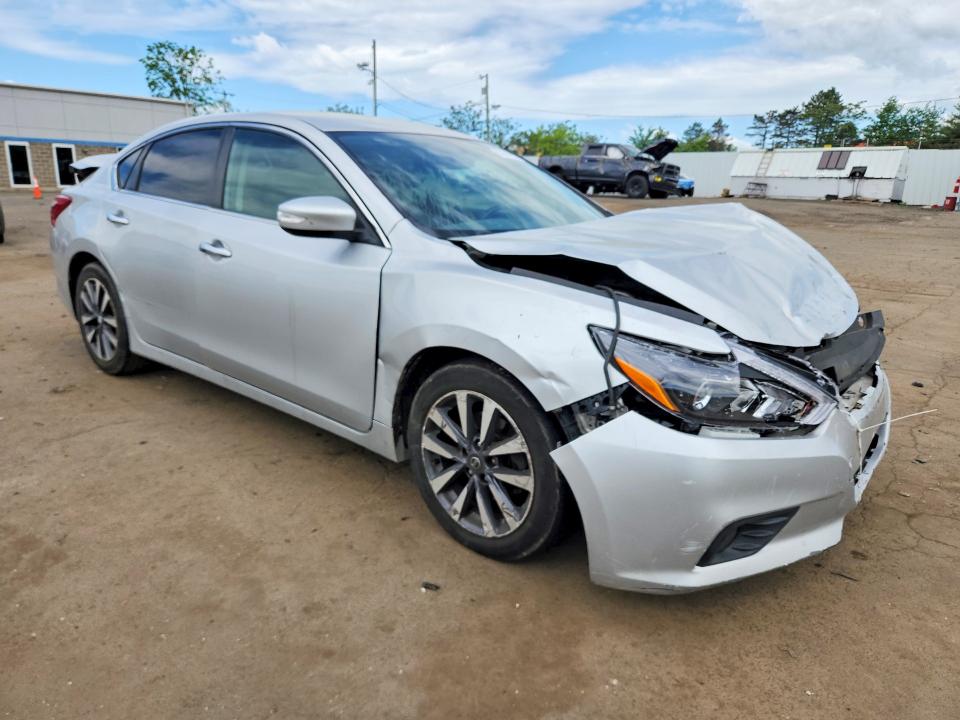 Продажа на аукционе авто 2017 Nissan Altima, vin: 1N4AL3AP9HC192785, номер лота: 55347016