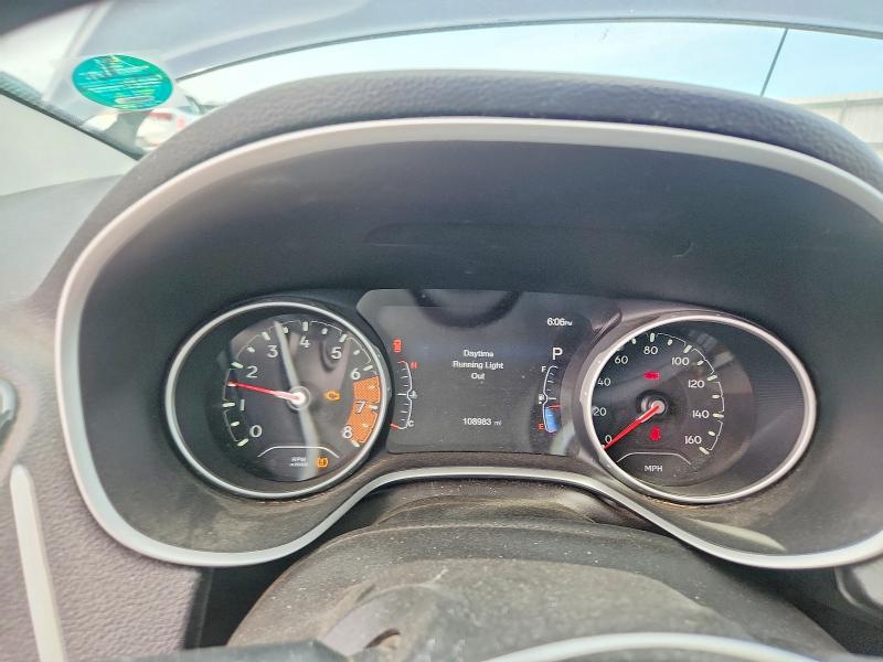 54239316 :رقم المزاد ، 3C4NJDCB1JT140697 vin ، 2018 Jeep Compass مزاد بيع