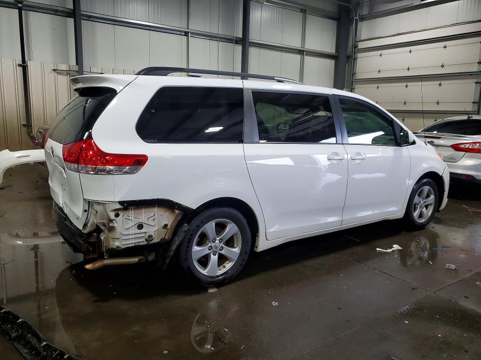 Aukcja sprzedaży 2014 Toyota Sienna, vin: 5TDKK3DC5ES519624, numer aukcji: 54088686