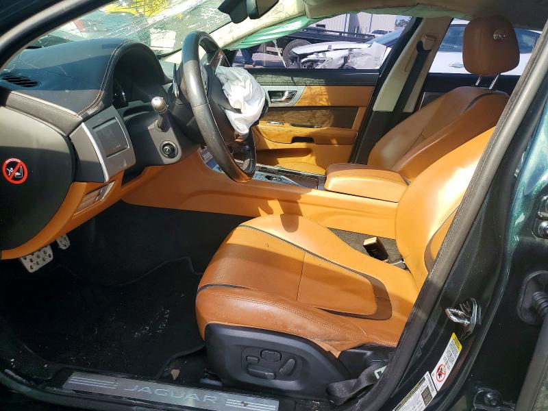 52268746 :رقم المزاد ، SAJWA0F71F8U55835 vin ، 2015 Jaguar Xf مزاد بيع