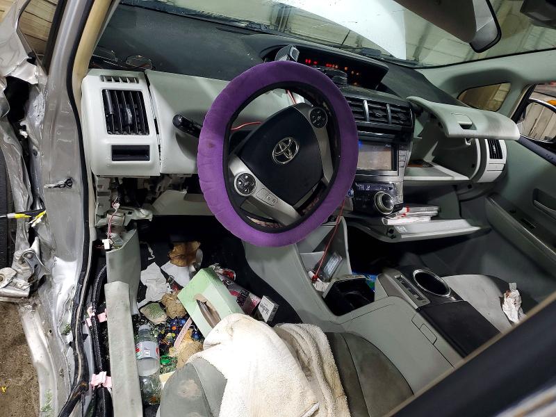Продажа на аукционе авто 2014 Toyota Prius V, vin: JTDZN3EU1E3311139, номер лота: 54528886