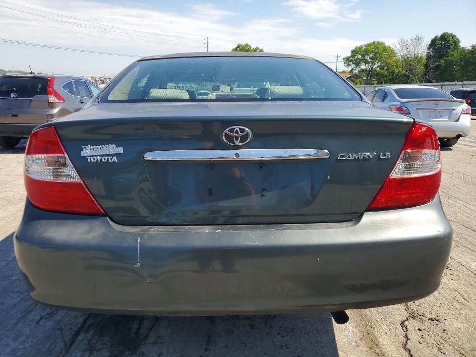 53218966 :رقم المزاد ، 4T1BE32K44U359291 vin ، 2004 Toyota Camry مزاد بيع