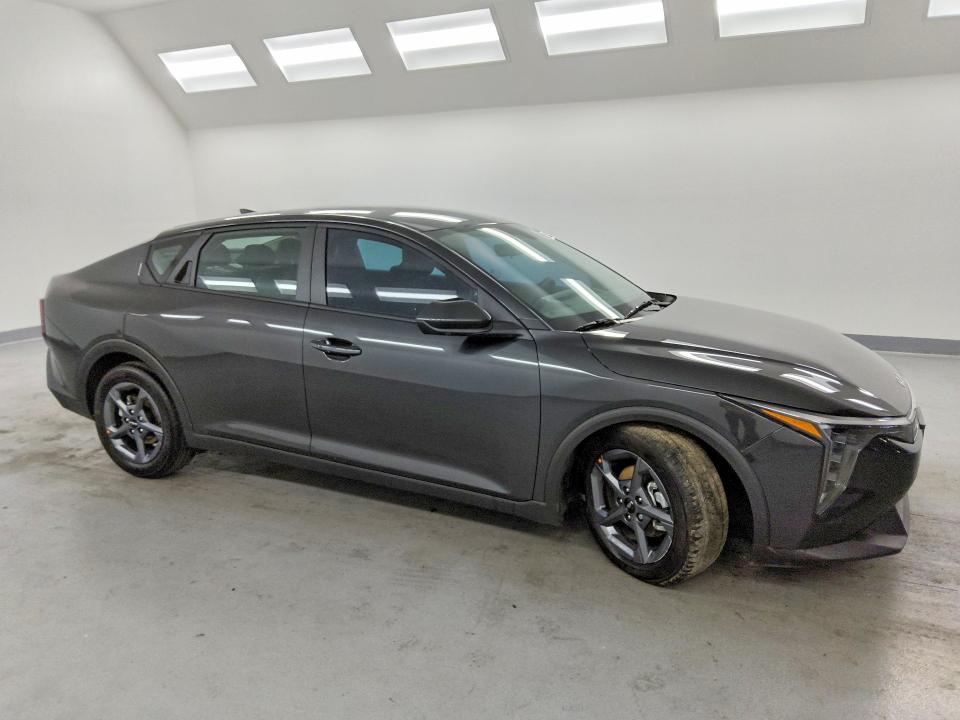 Продажа на аукционе авто 2025 Kia K4, vin: 3KPFT4DE4SE234344, номер лота: 52240346